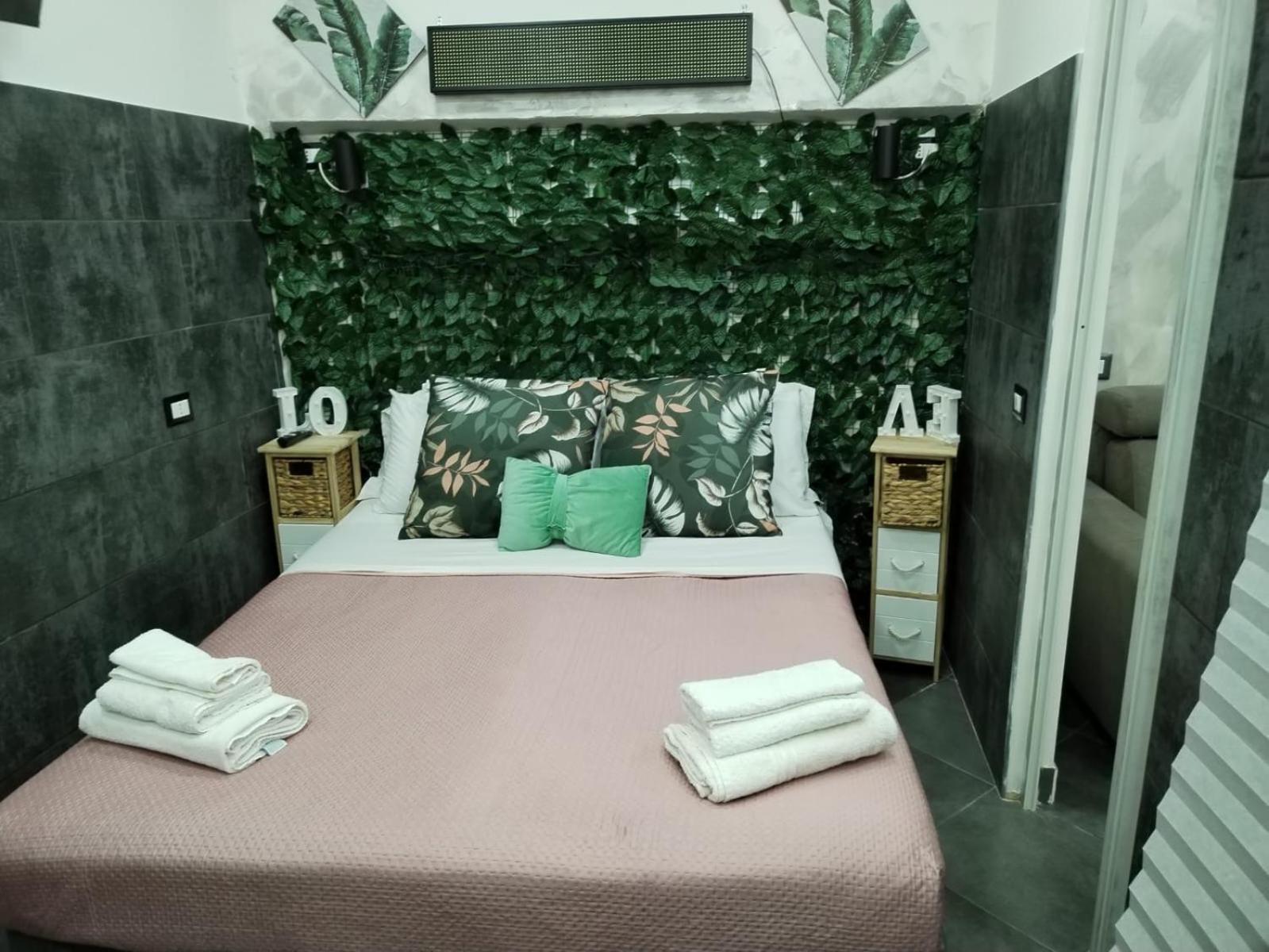 Casa Di Vincenzo Bed and Breakfast Νάπολη Εξωτερικό φωτογραφία